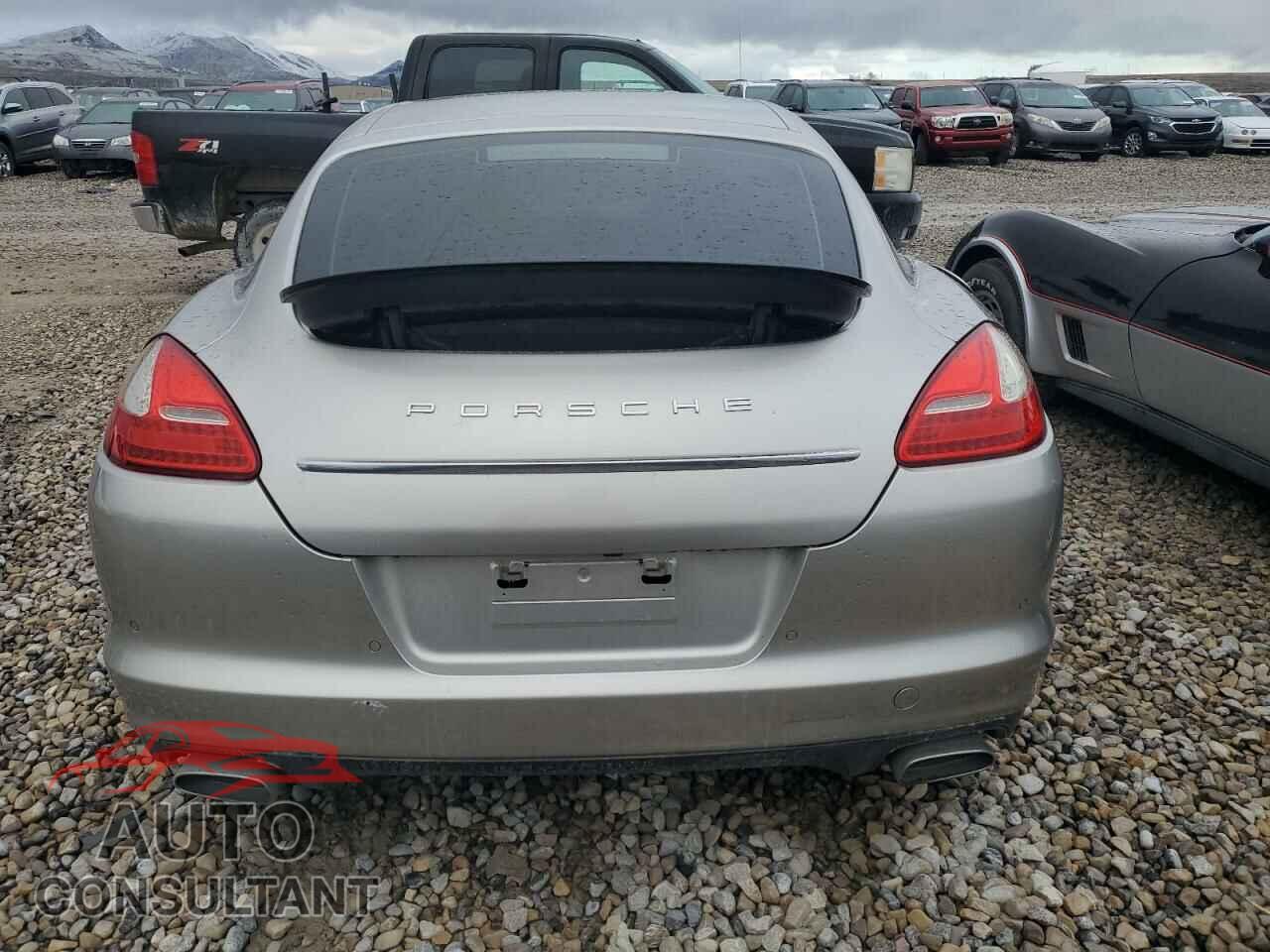 PORSCHE PANAMERA 2012 - WP0AA2A76CL013170