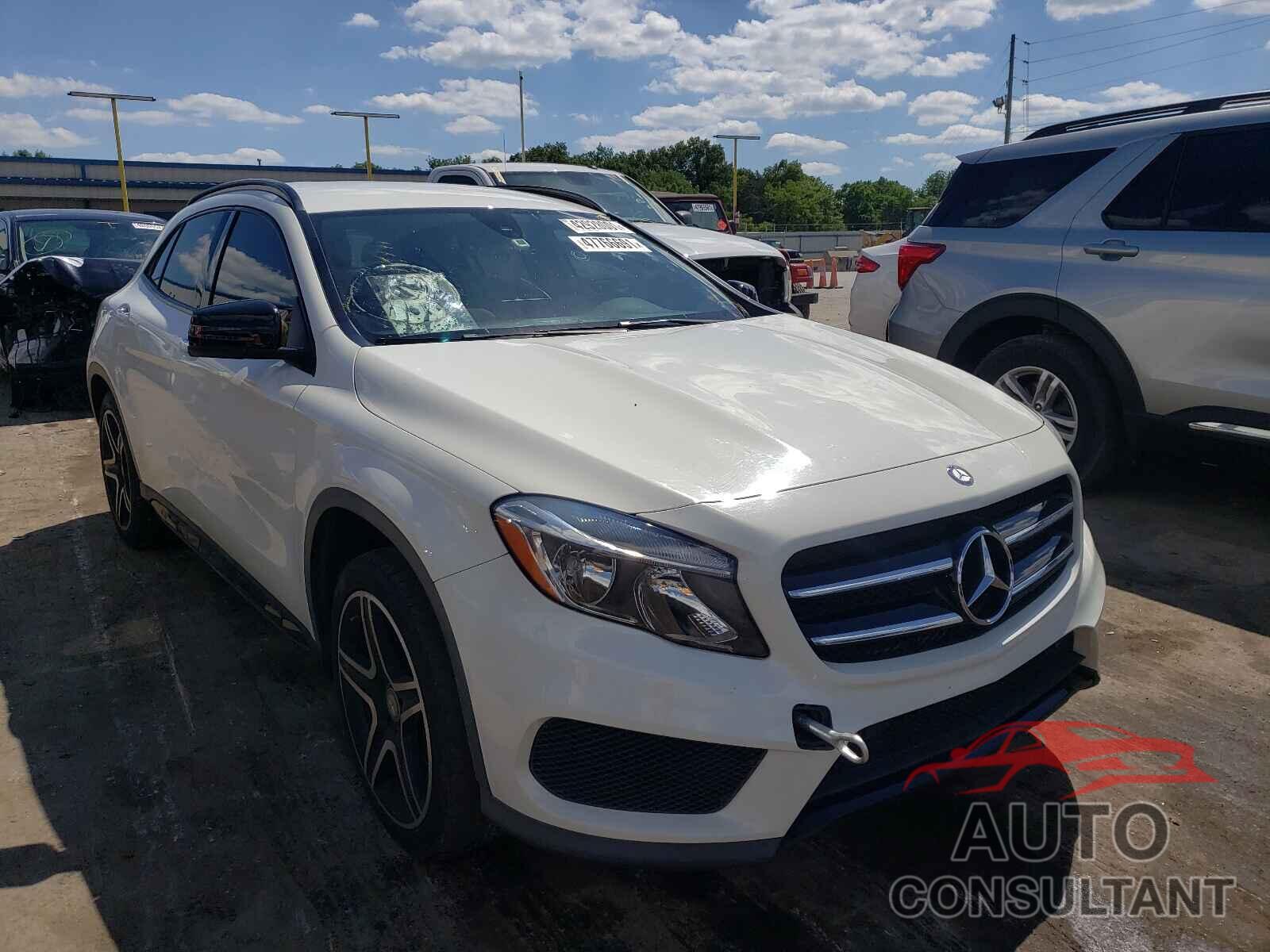 MERCEDES-BENZ GLA-CLASS 2016 - WDCTG4EB9GJ229754