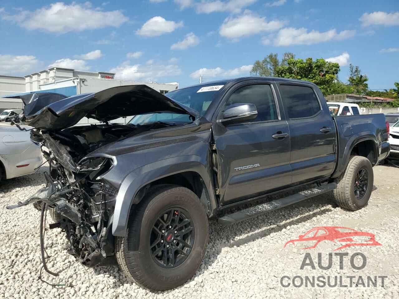 TOYOTA TACOMA 2022 - 3TMAZ5CN1NM169768