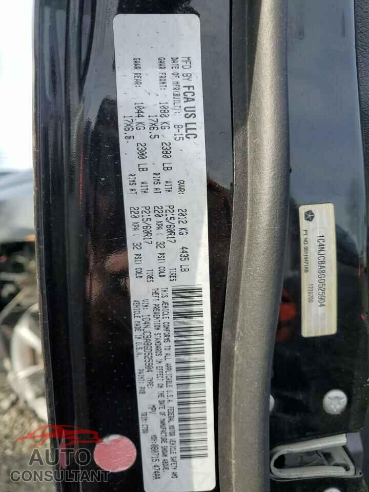 JEEP COMPASS 2016 - 1C4NJCBA8GD525904