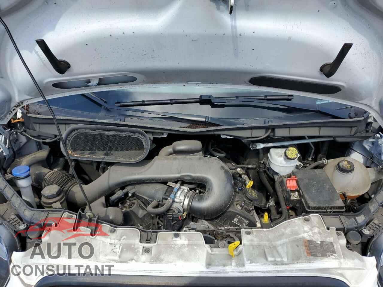 FORD TRANSIT 2019 - 1FTYR2CM9KKB70898