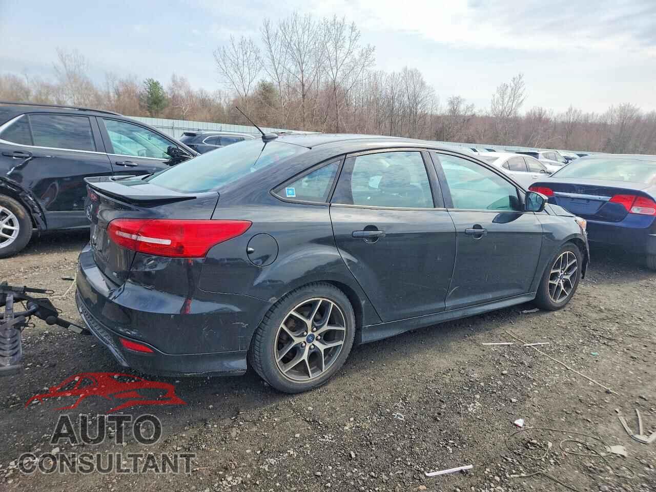 FORD FOCUS 2015 - 1FADP3F22FL353084