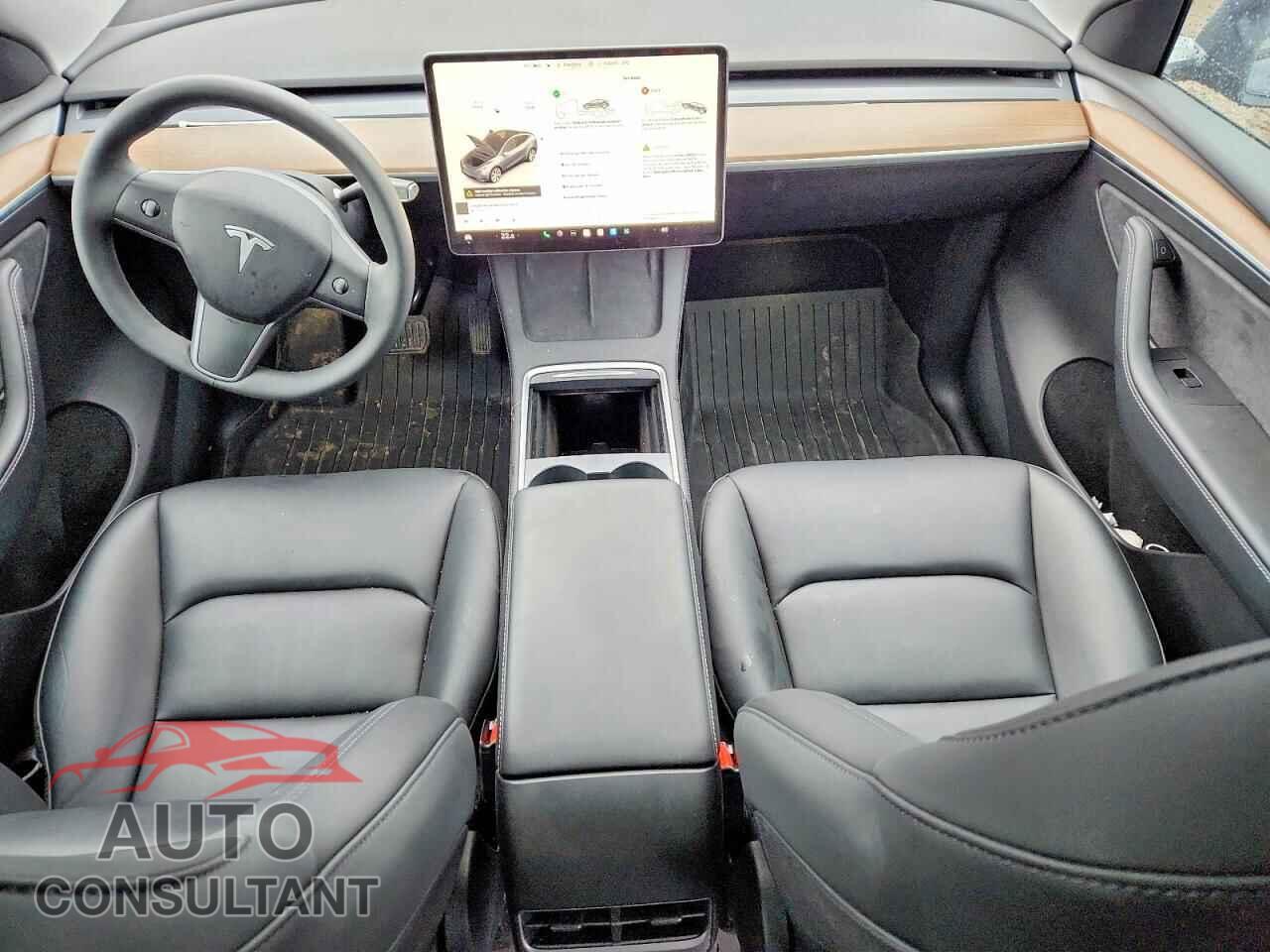 TESLA MODEL Y 2023 - LRWYGDFD0PC222639