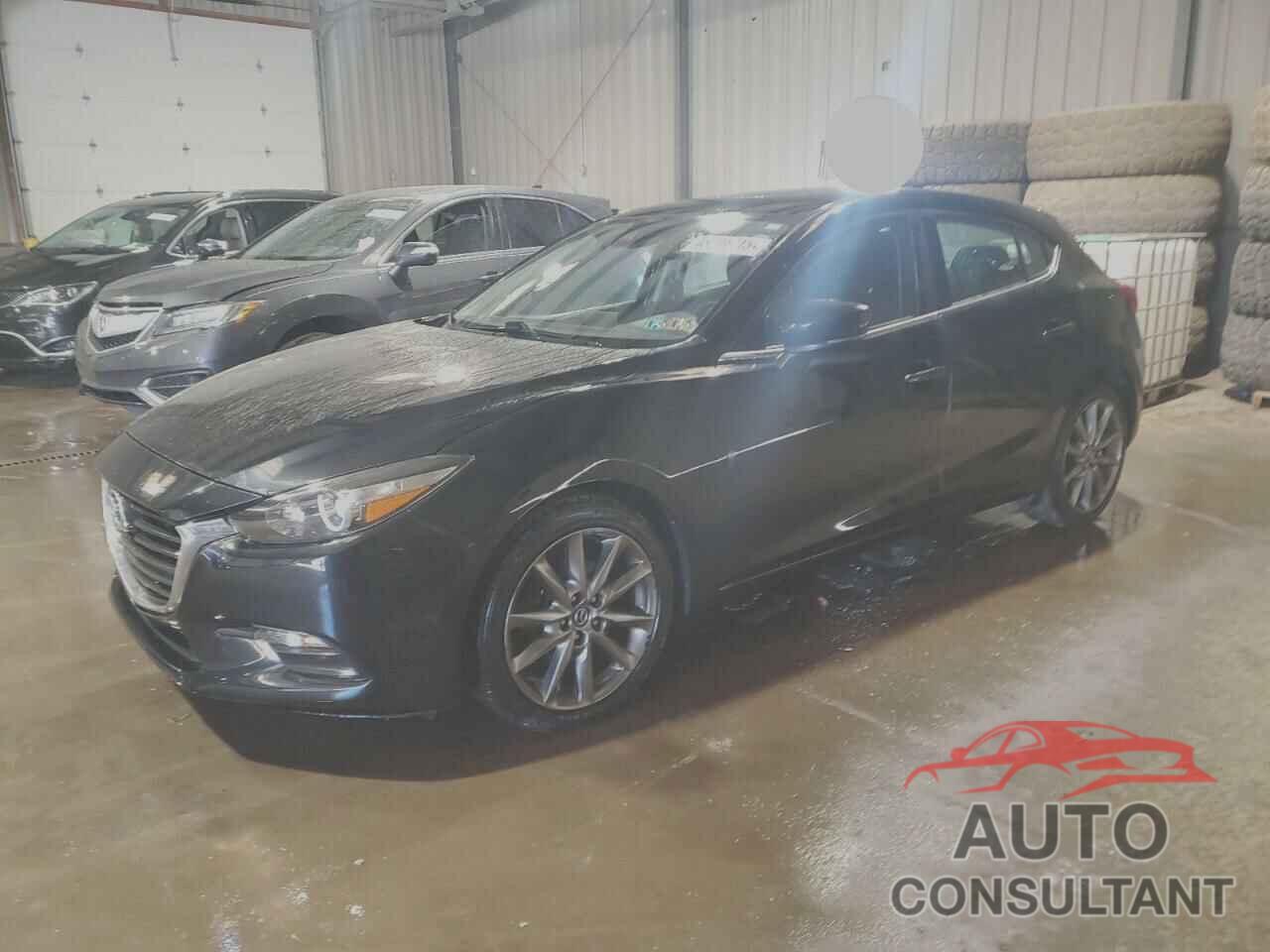 MAZDA 3 2018 - 3MZBN1L32JM223268