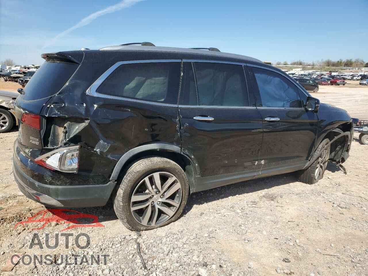 HONDA PILOT 2017 - 5FNYF6H94HB009062