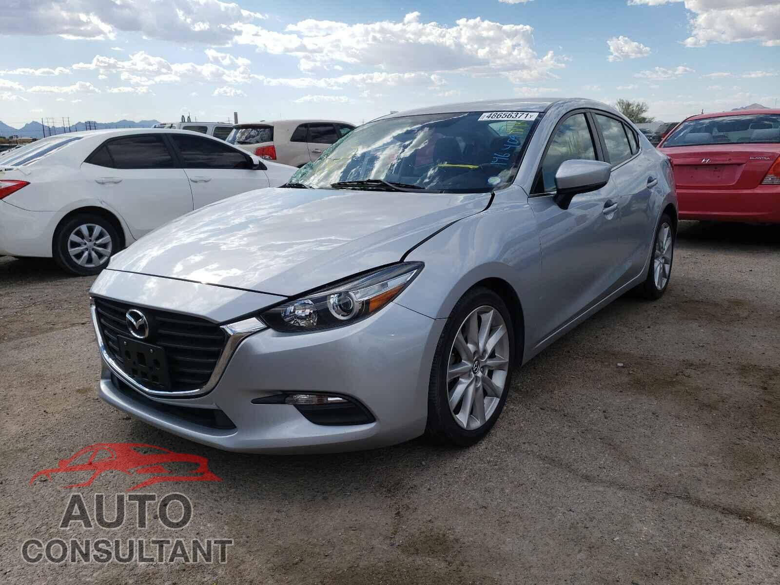 MAZDA 3 2017 - 3MZBN1V70HM146409
