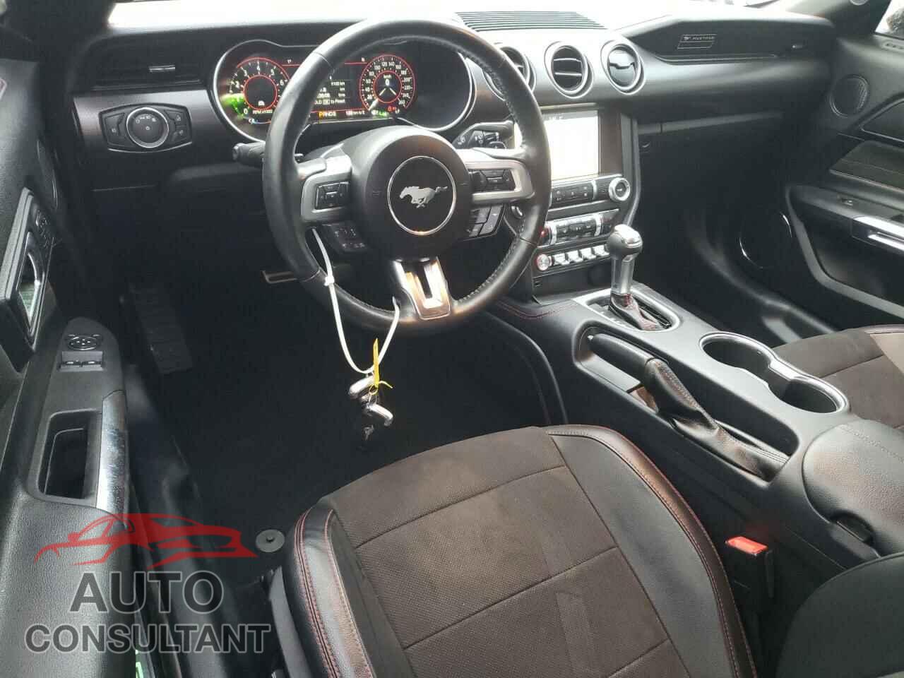 FORD MUSTANG 2019 - 1FA6P8CF9K5155100