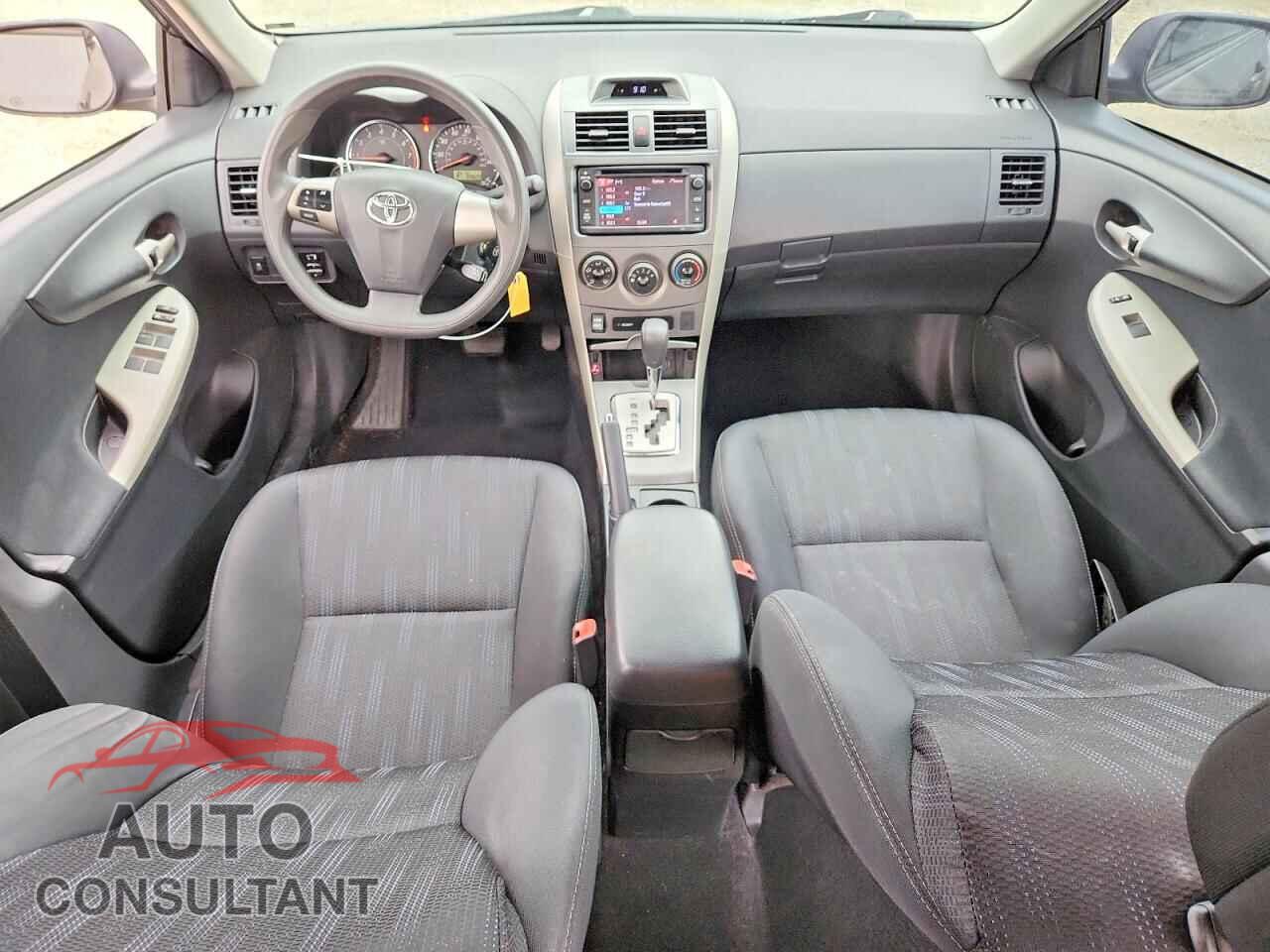 TOYOTA COROLLA 2013 - 2T1BU4EE6DC986395