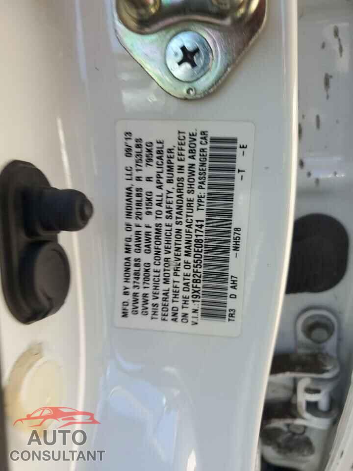 HONDA CIVIC 2013 - 19XFB2F55DE081741