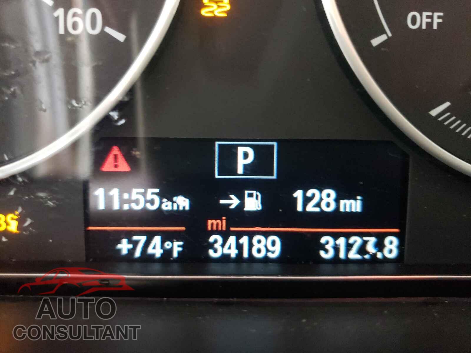 BMW 3 SERIES 2017 - WBA8A9C31HAC99790