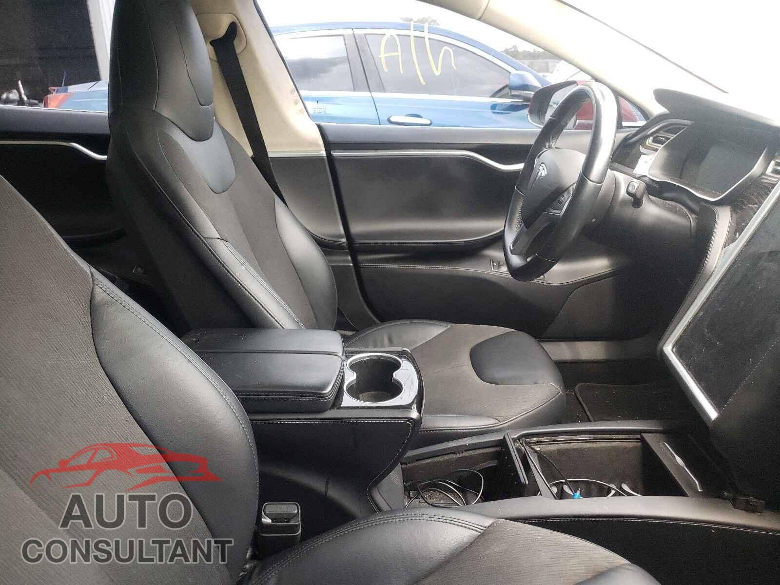 TESLA MODEL S 2016 - 5YJSA1E20GF157805