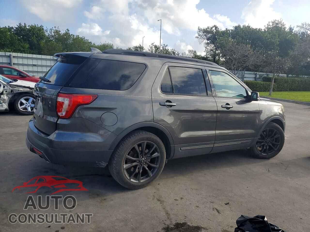 FORD EXPLORER 2017 - 1FM5K7D89HGA67249