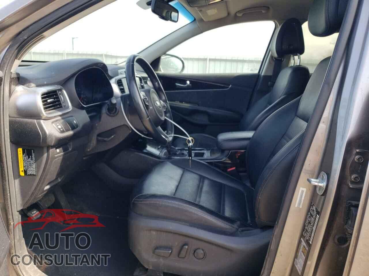 KIA SORENTO 2016 - 5XYPHDA55GG004297