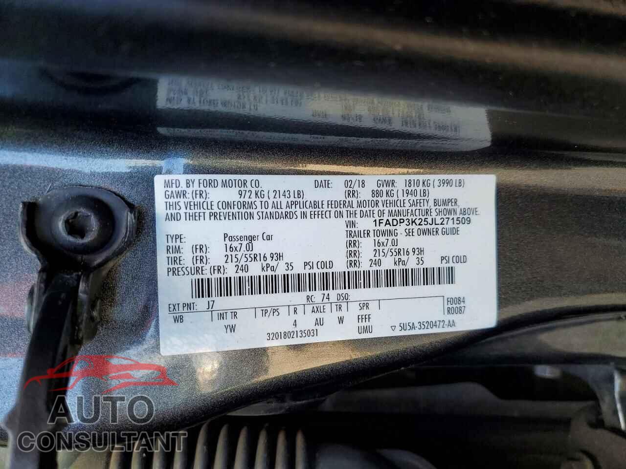 FORD FOCUS 2018 - 1FADP3K25JL271509
