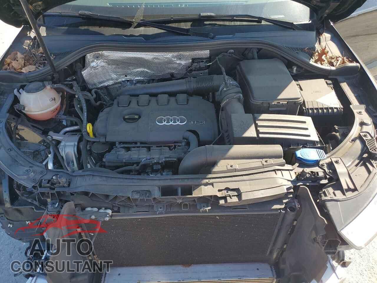AUDI Q3 2018 - WA1BCCFS6JR007004