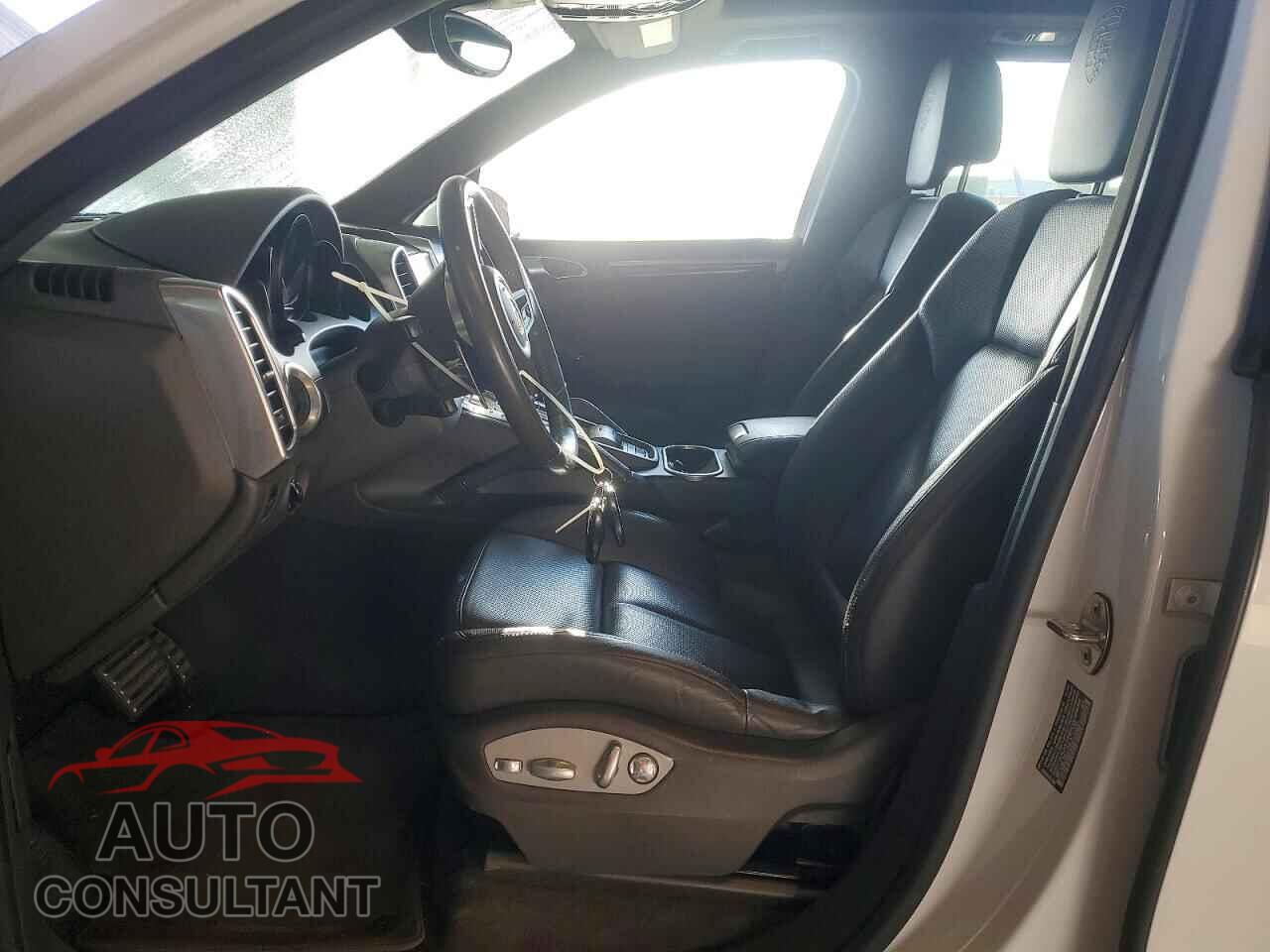 PORSCHE CAYENNE 2017 - WP1AE2A27HLA71206