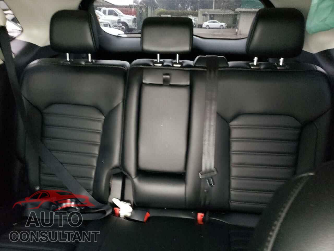 FORD EDGE 2019 - 2FMPK3J99KBC01674