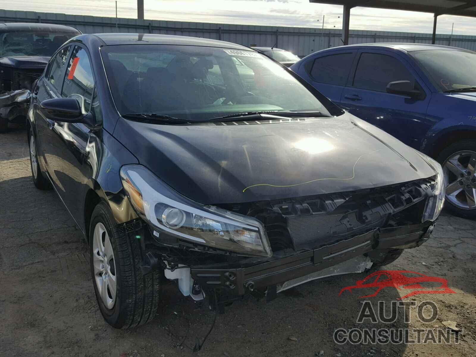 KIA FORTE 2017 - 3KPFK4A70HE098909