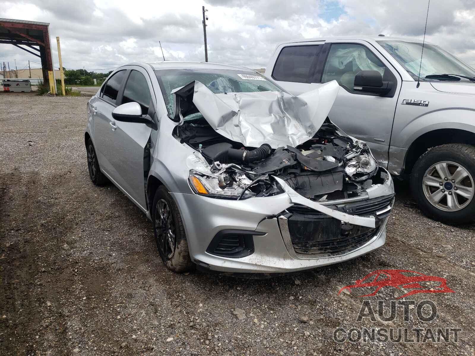 CHEVROLET SONIC 2019 - 1G1JB5SB0K4126244