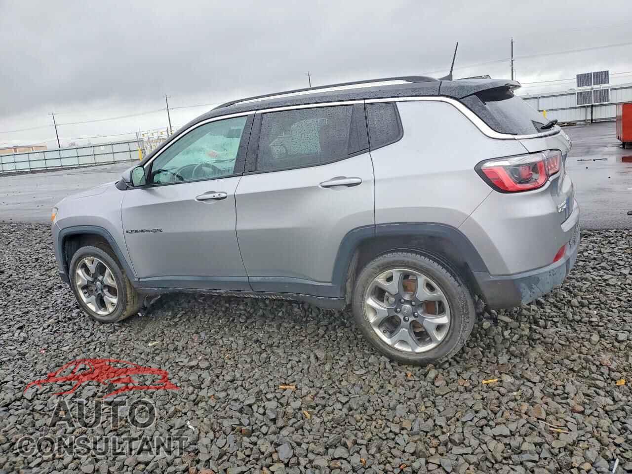 JEEP COMPASS 2018 - 3C4NJDCB0JT329051