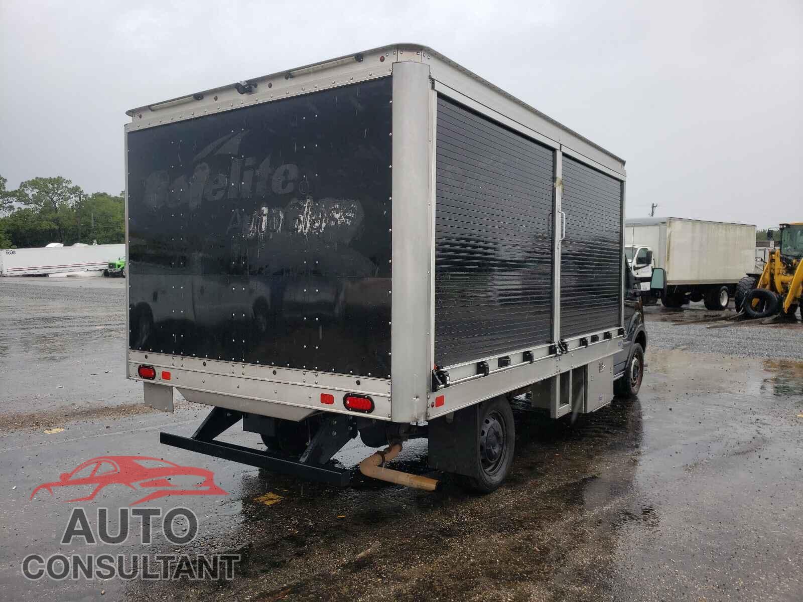 FORD TRANSIT CO 2018 - 1FDYR7ZM3JKB10971