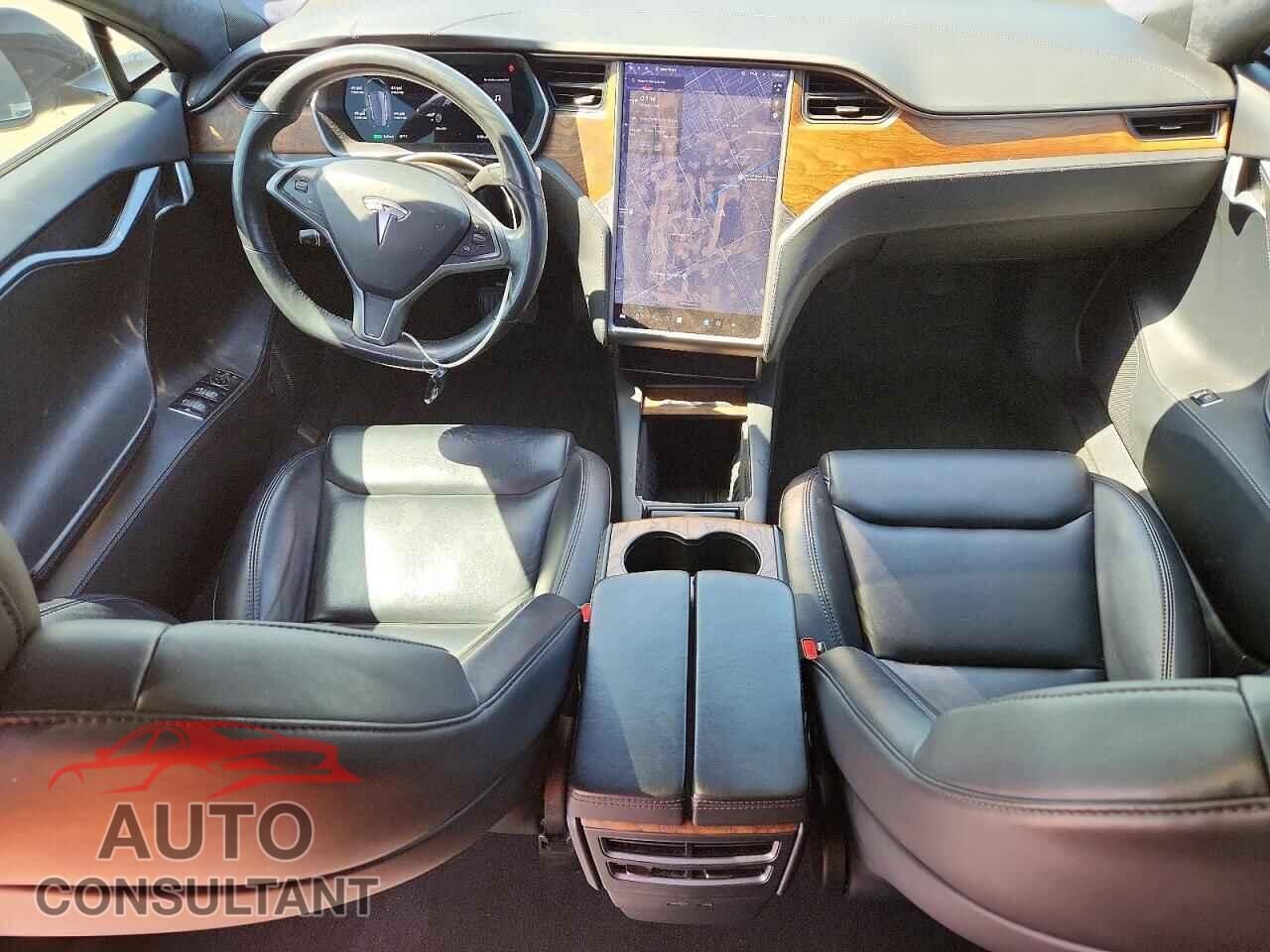 TESLA MODEL S 2020 - 5YJSA1E20LF370120