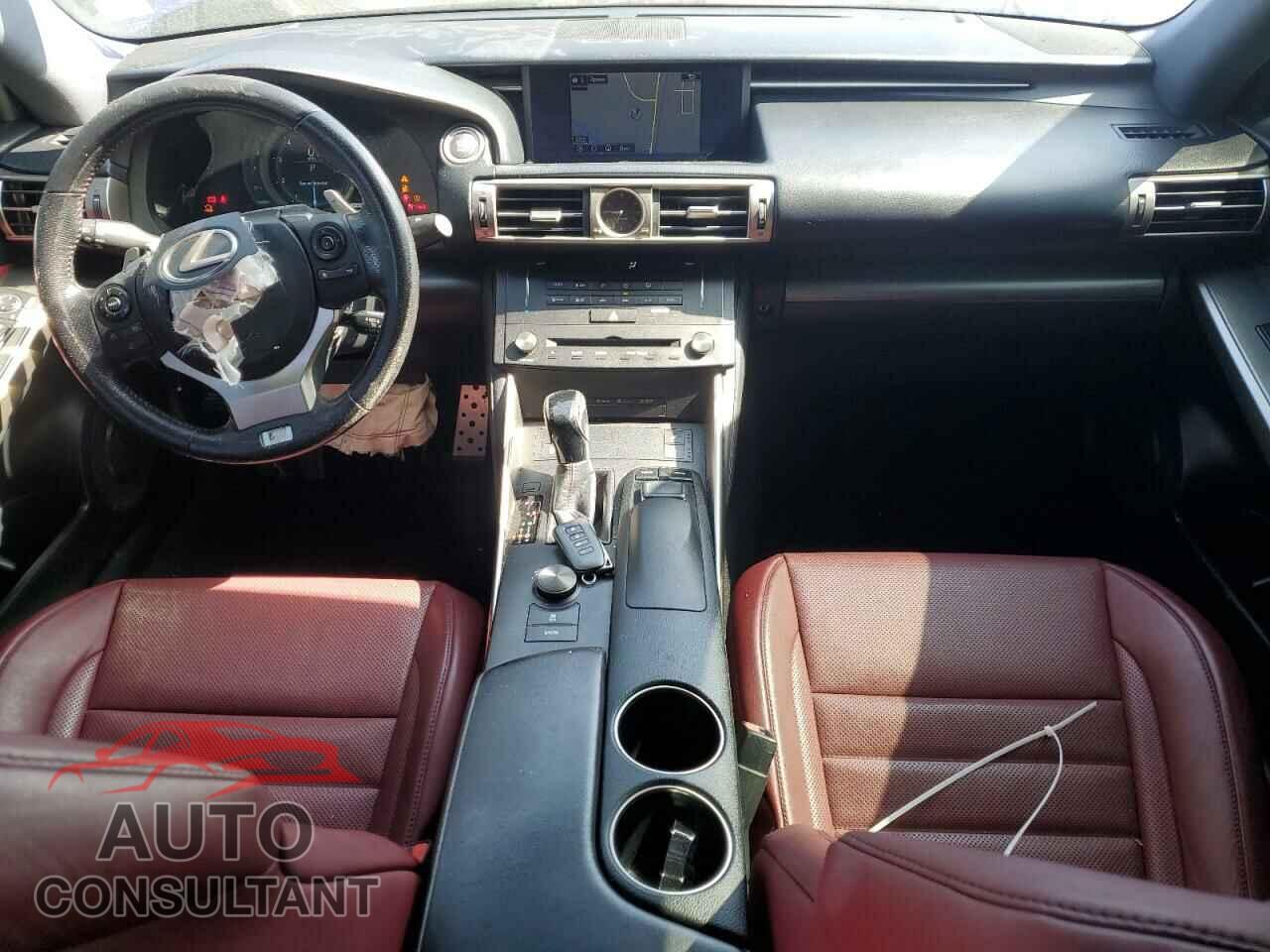 LEXUS IS 2016 - JTHBA1D24G5022960