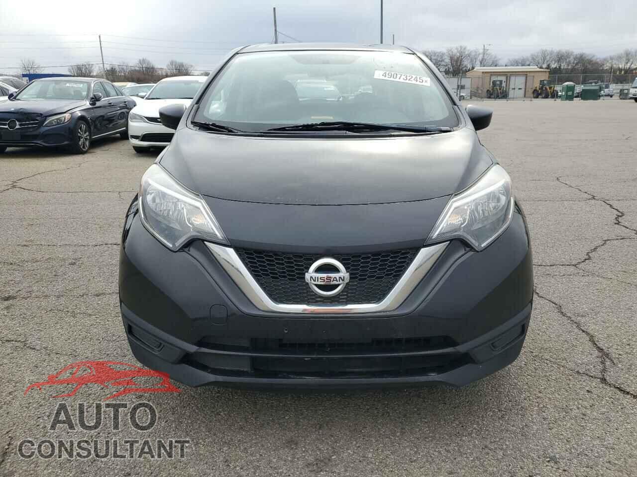 NISSAN VERSA 2018 - 3N1CE2CP0JL353011