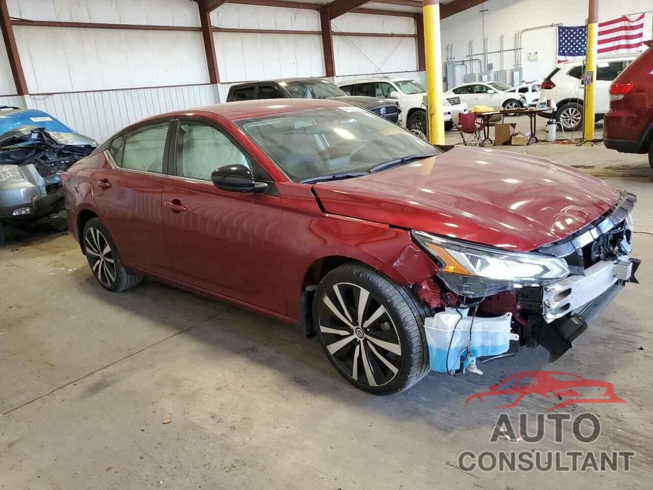 NISSAN ALTIMA 2019 - 1N4BL4CW8KC185526