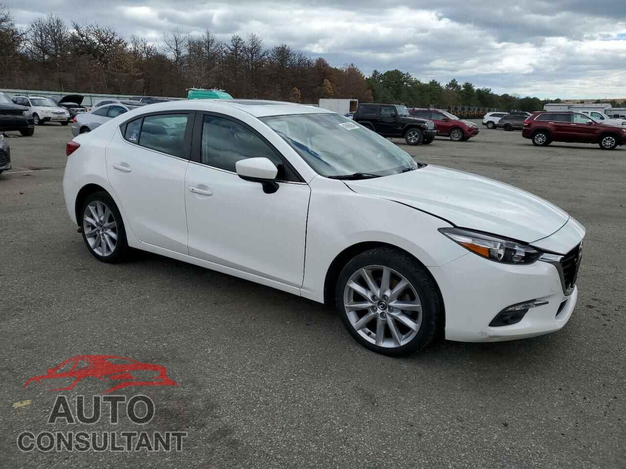 MAZDA 3 2017 - 3MZBN1W33HM148439