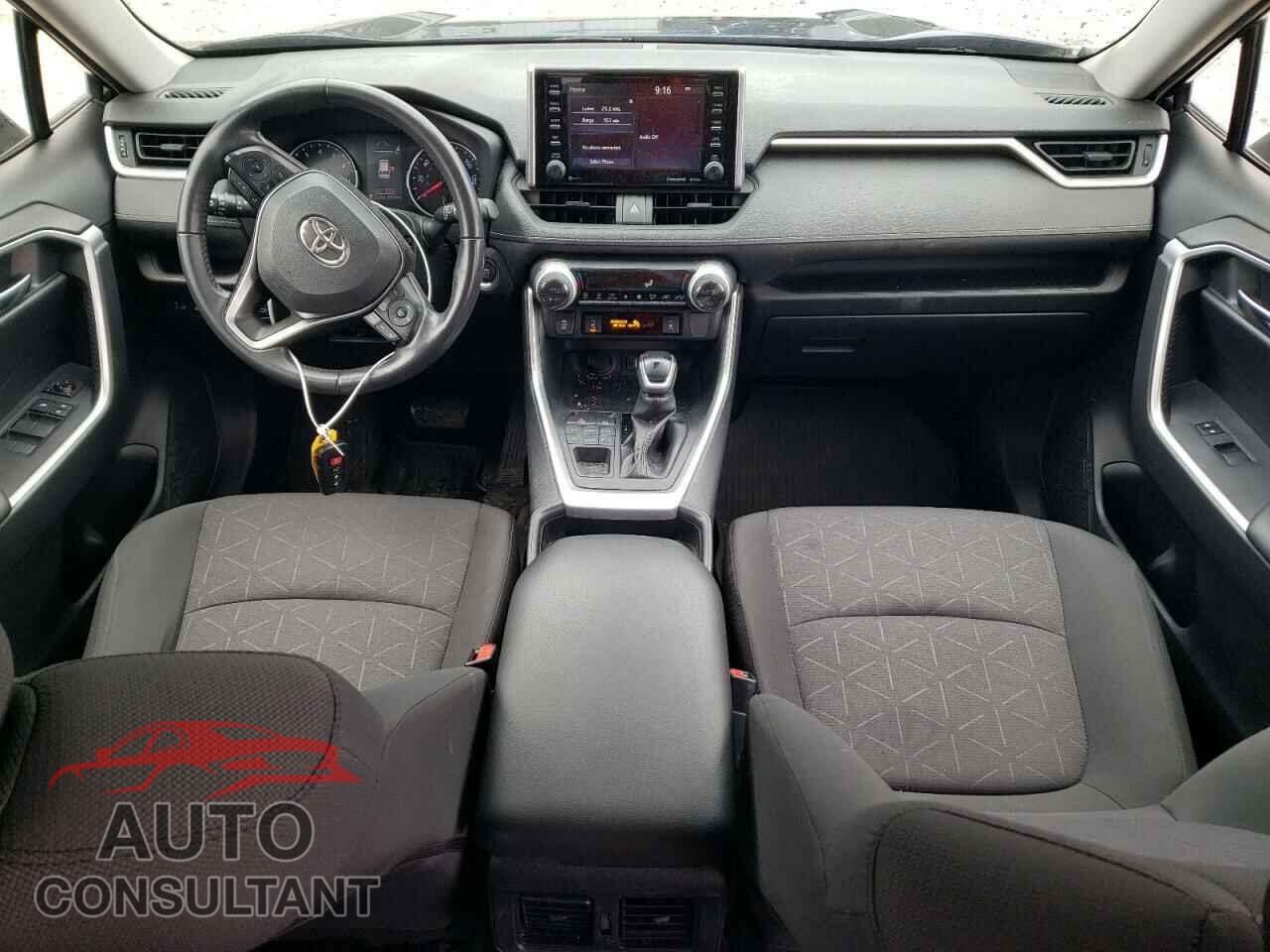 TOYOTA RAV4 2019 - JTMP1RFV4KD032402