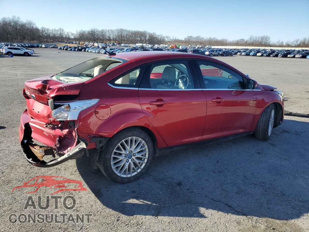 FORD FOCUS 2012 - 1FAHP3H28CL209937