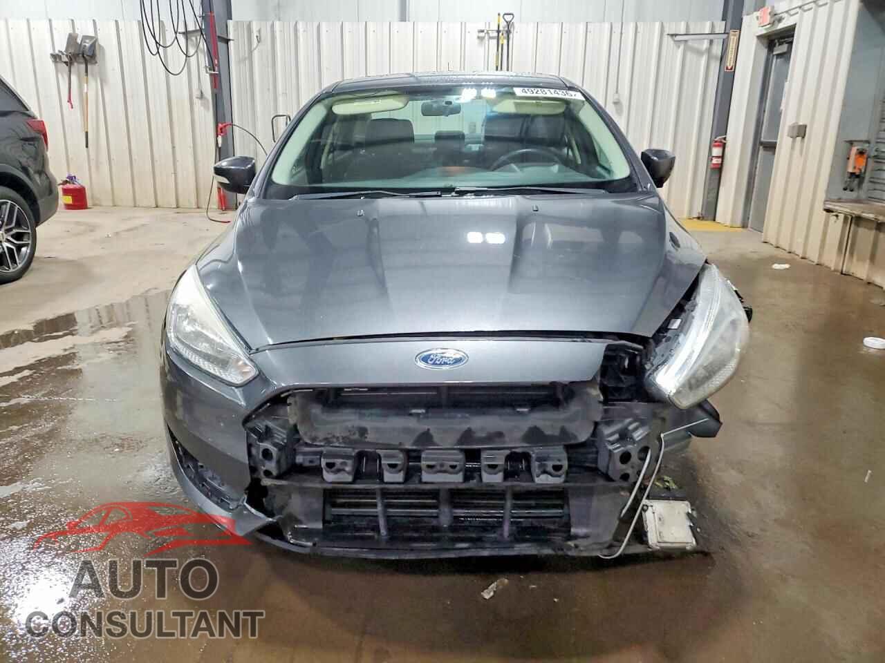 FORD FOCUS 2017 - 1FADP3F26HL205779
