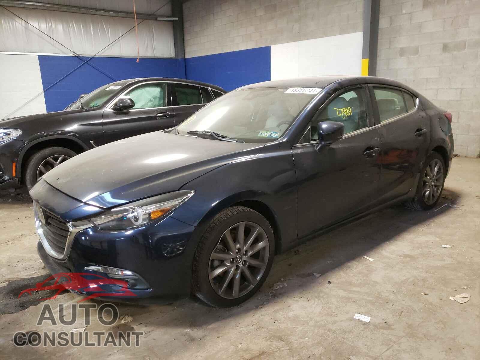 MAZDA 3 2018 - 3MZBN1W33JM201372