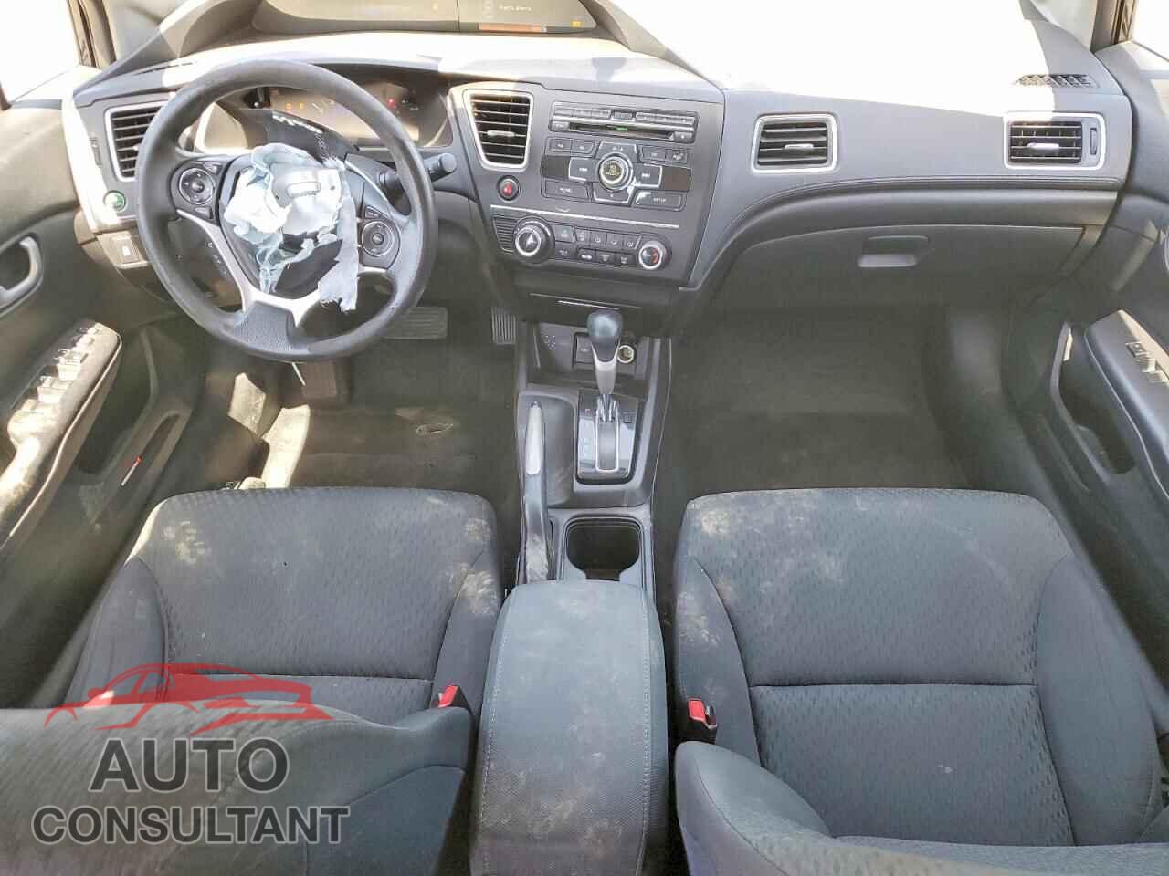 HONDA CIVIC 2015 - 2HGFB2F50FH557600