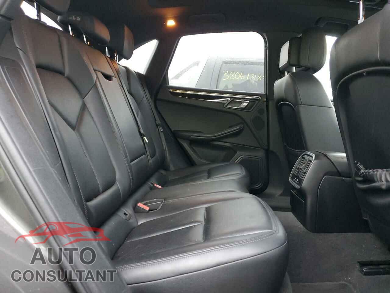 PORSCHE MACAN 2016 - WP1AB2A52GLB55385
