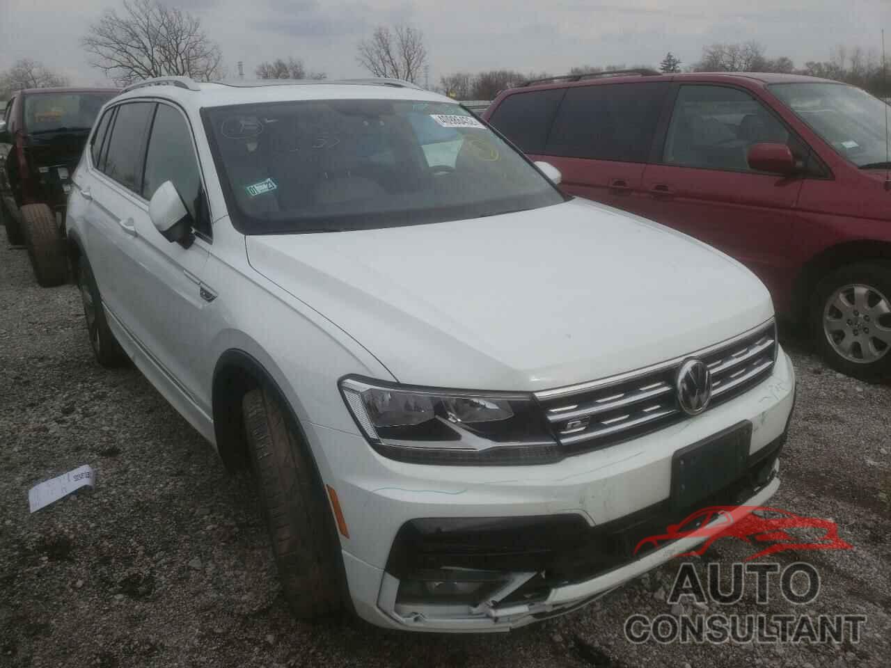 VOLKSWAGEN TIGUAN 2018 - 3VV3B7AX3JM172129