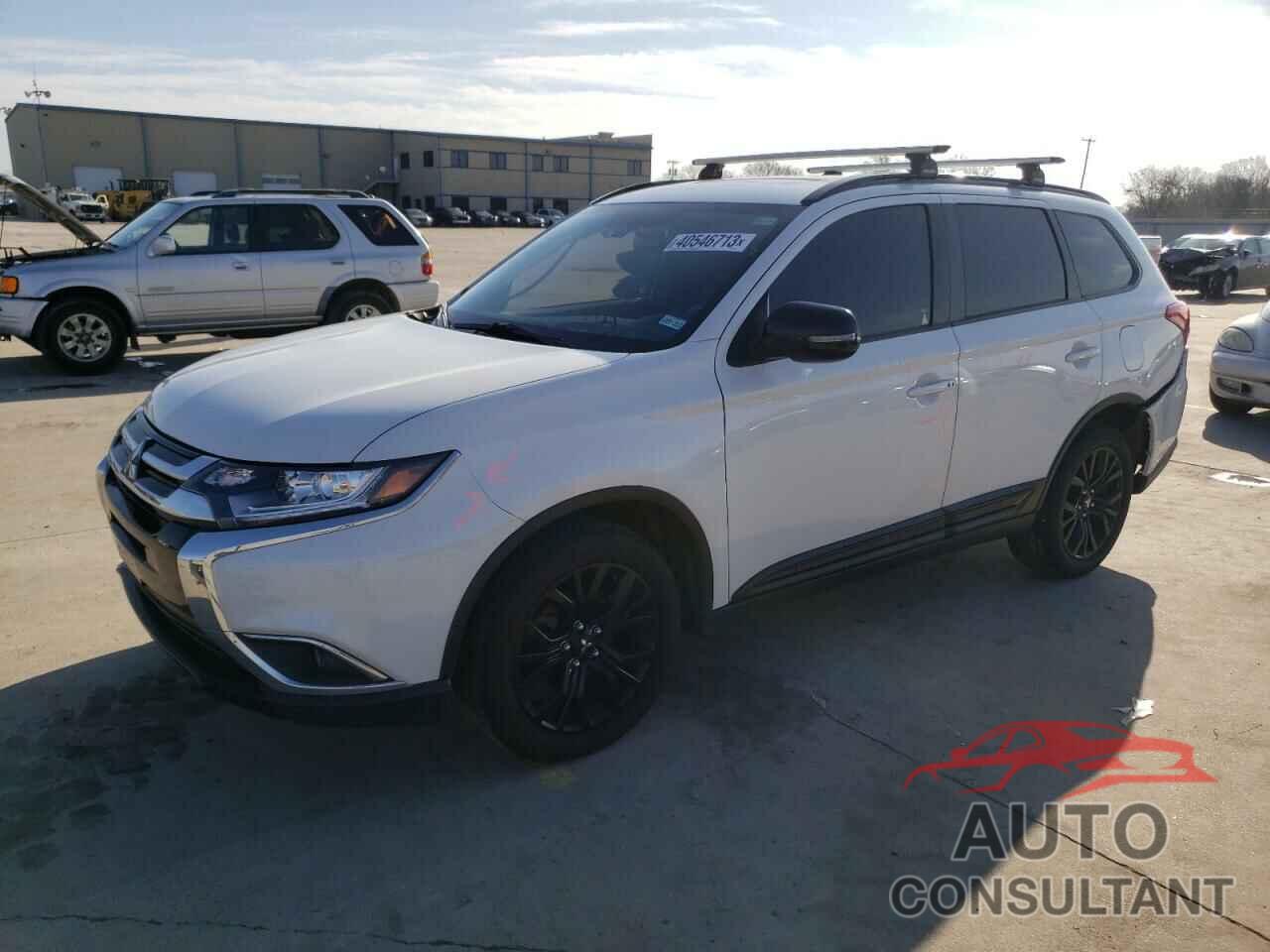 MITSUBISHI OUTLANDER 2018 - JA4AZ3A34JZ023146