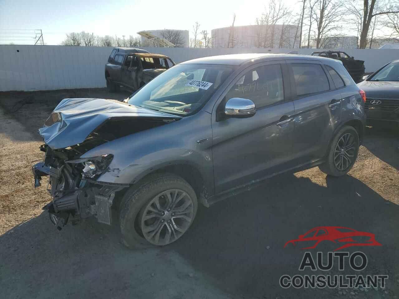 MITSUBISHI OUTLANDER 2019 - JA4AR3AU3KU000612