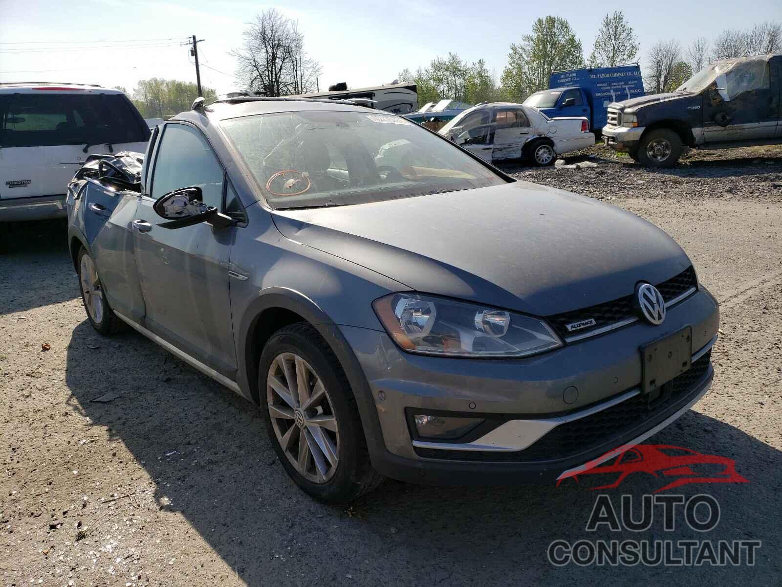 VOLKSWAGEN GOLF 2017 - 3VWH17AUXHM532467