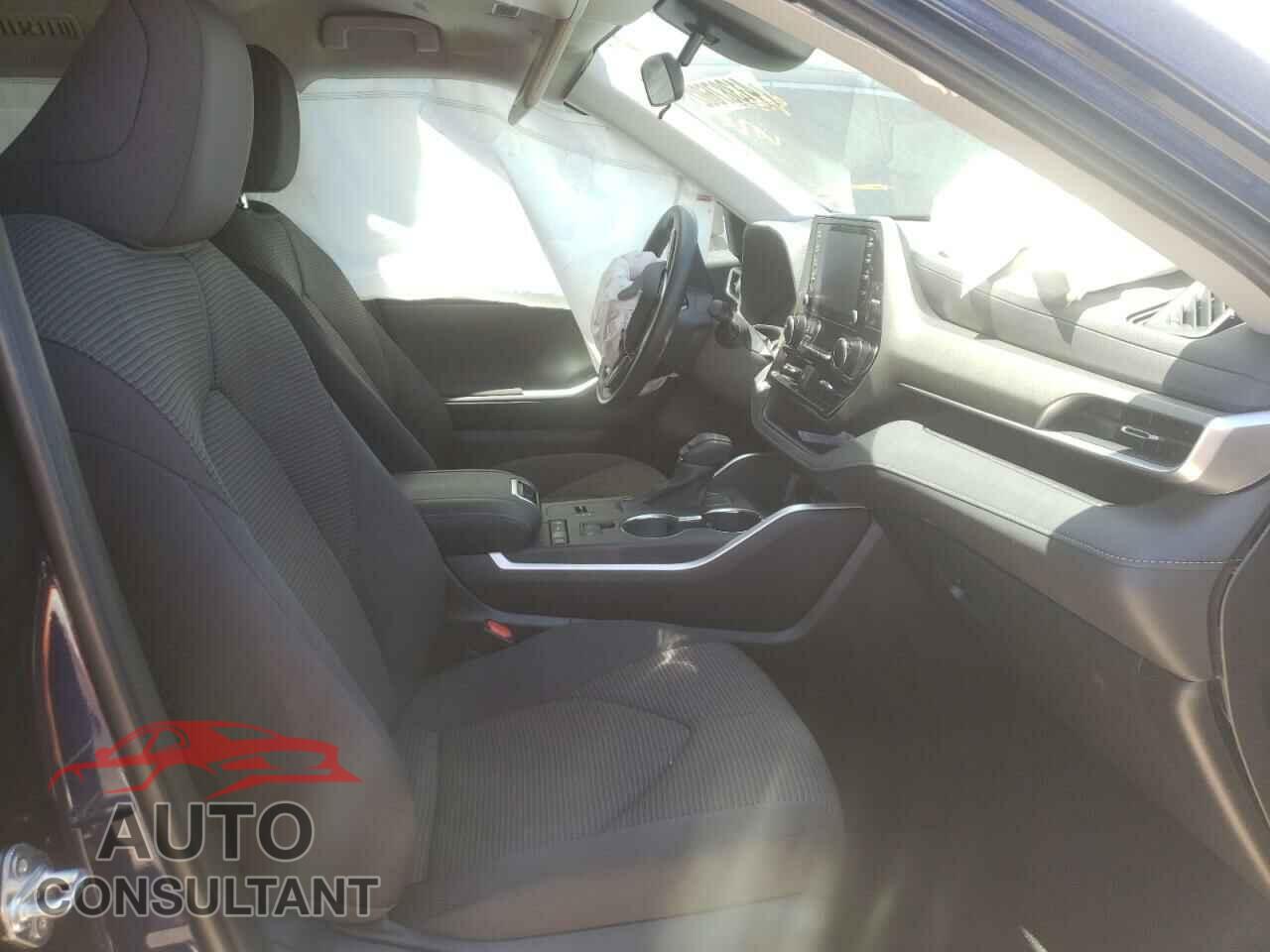 TOYOTA HIGHLANDER 2021 - 5TDCZRAH9MS526769