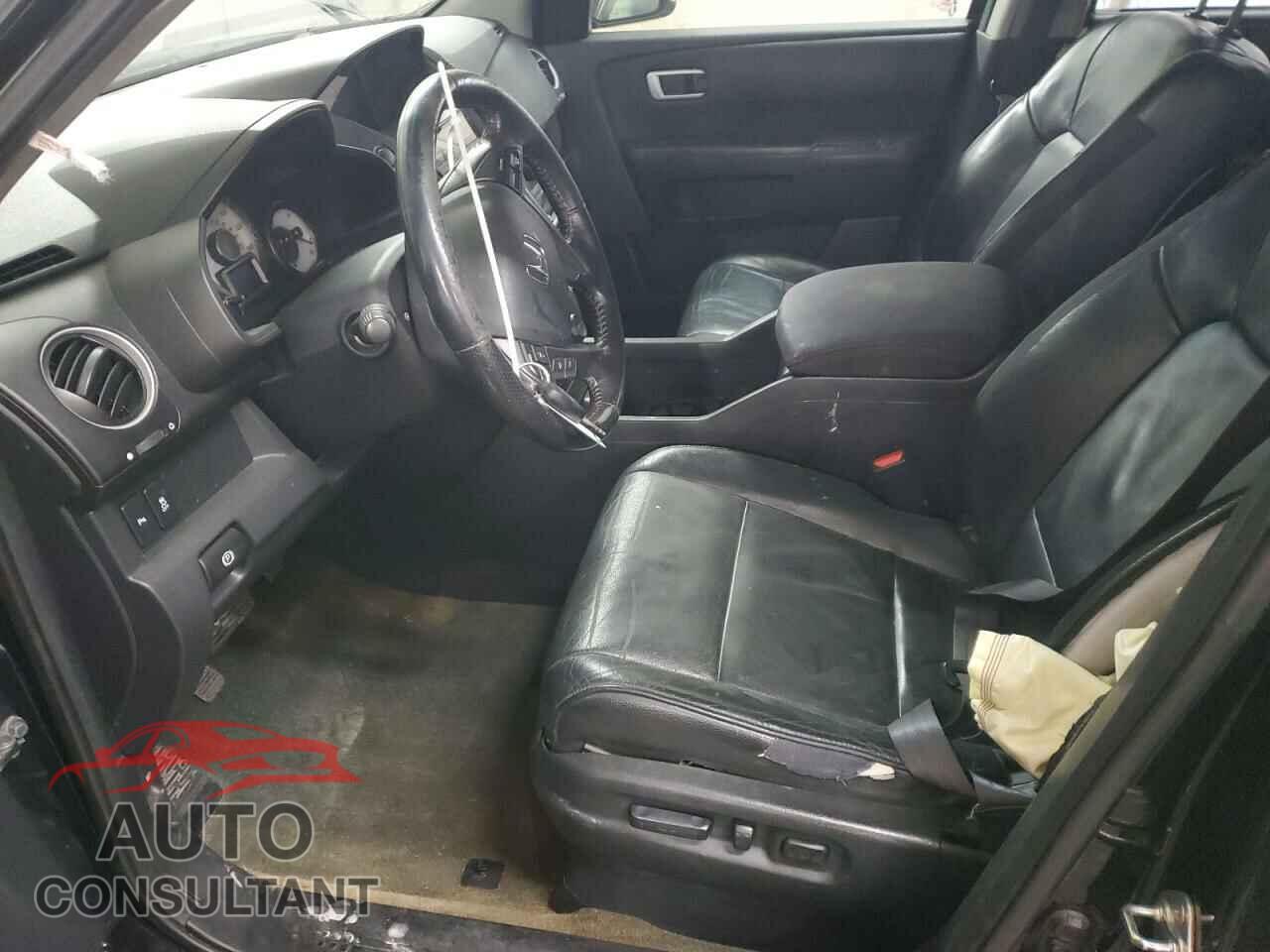 HONDA PILOT 2014 - 5FNYF4H94EB015332