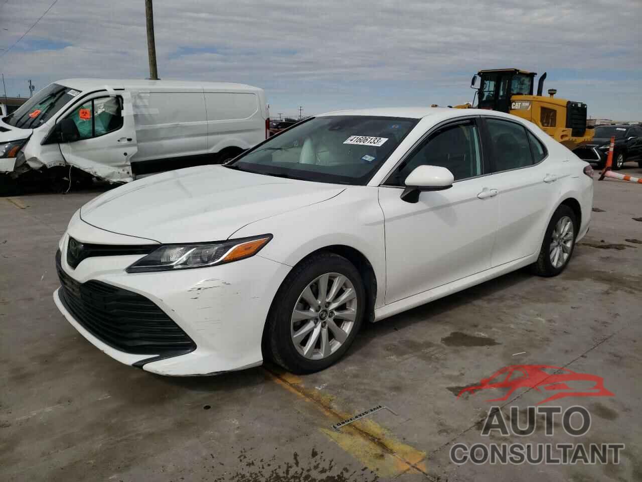 TOYOTA CAMRY 2019 - 4T1B11HK2KU266452