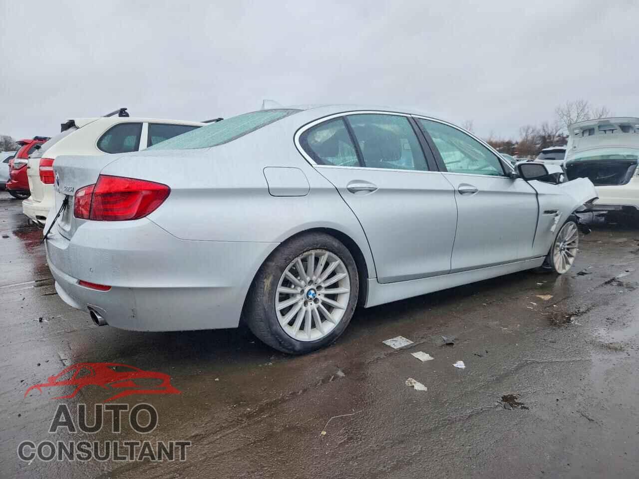 BMW 5 SERIES 2013 - WBAFU7C5XDDU76220