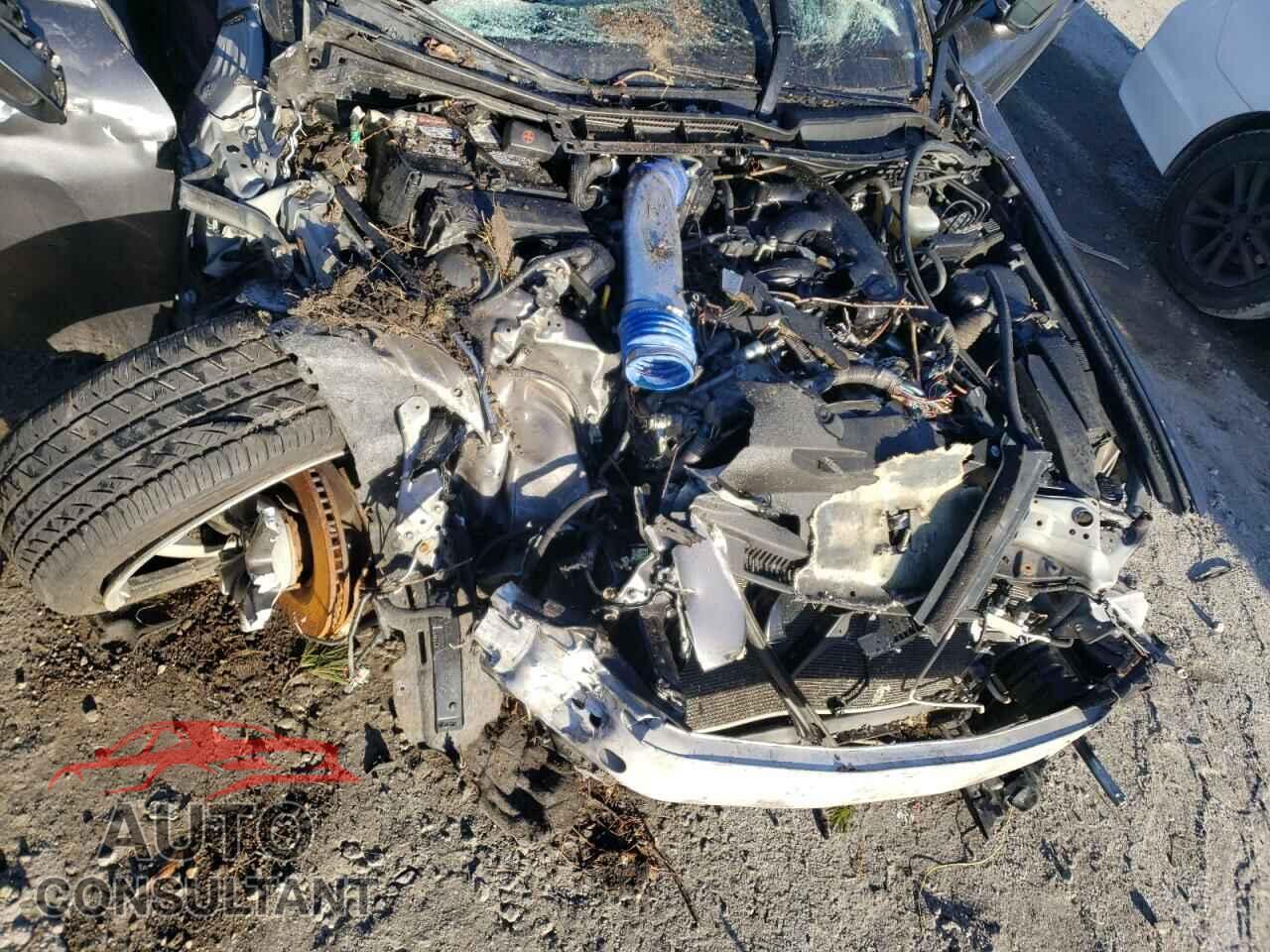 LEXUS IS 2017 - JTHCE1D29H5013990