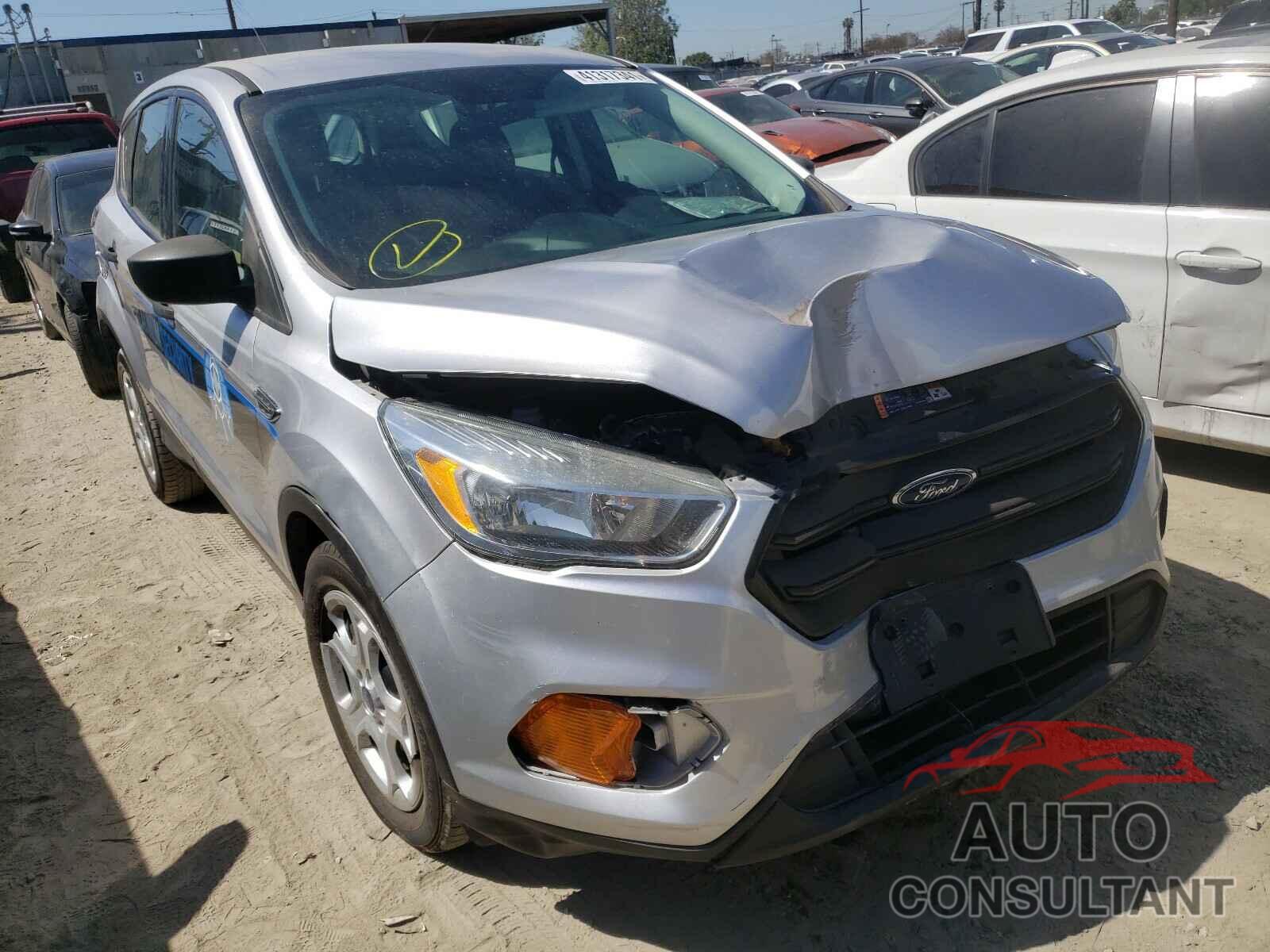 FORD ESCAPE 2017 - 1FMCU0F73HUA64412