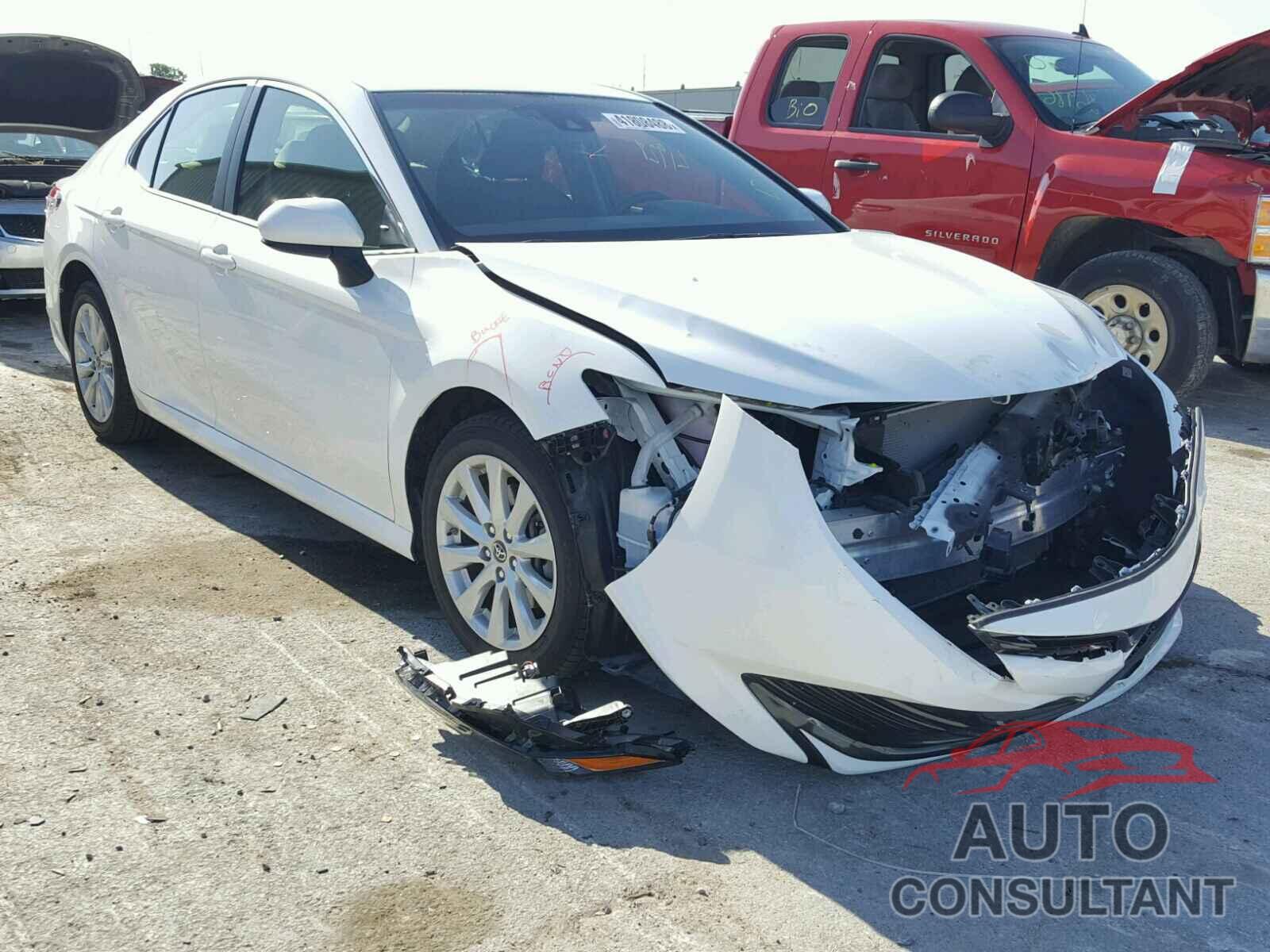 TOYOTA CAMRY 2018 - JTNB11HK7J3005306