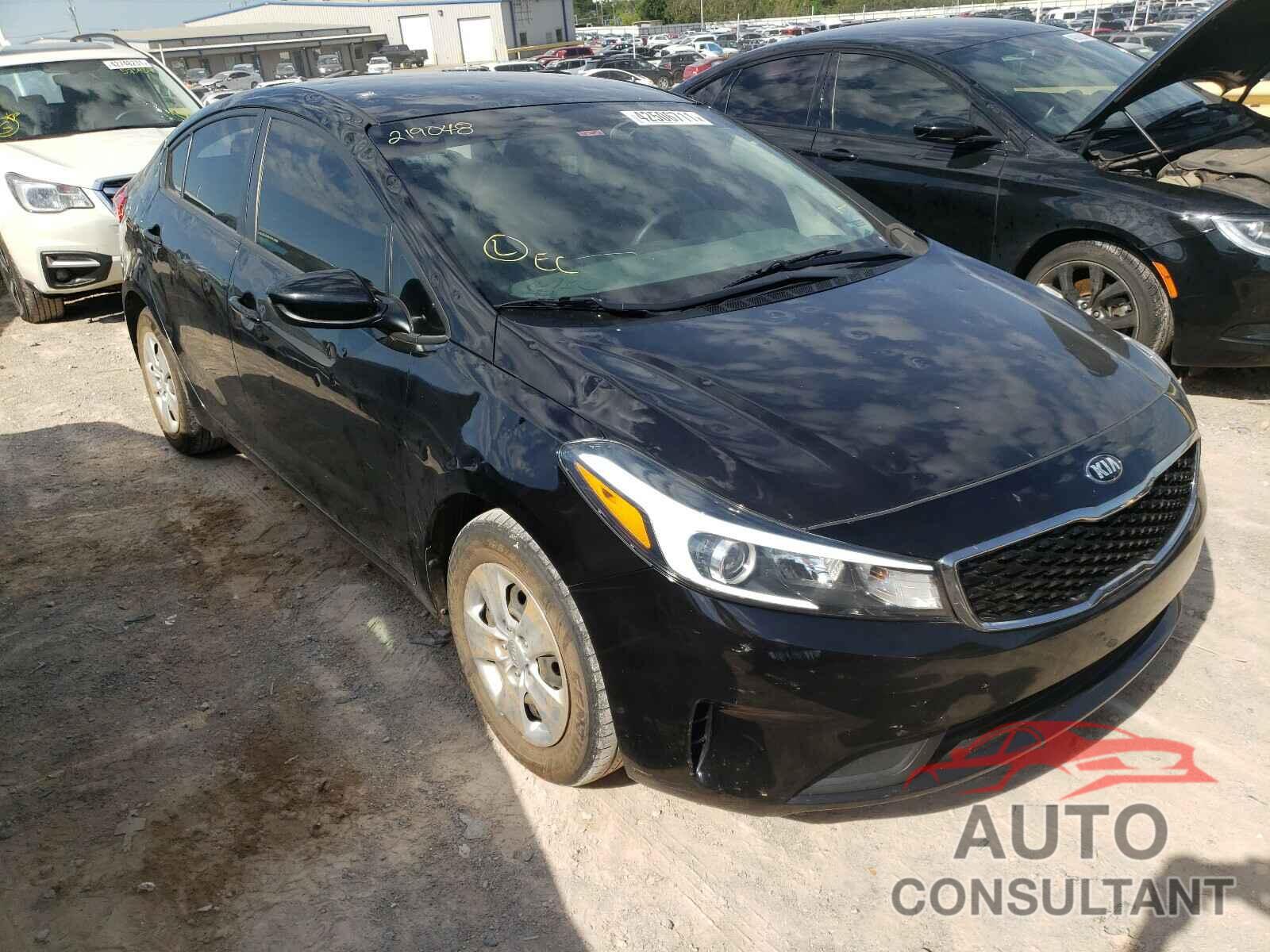 KIA FORTE 2018 - 3KPFK4A73JE219048