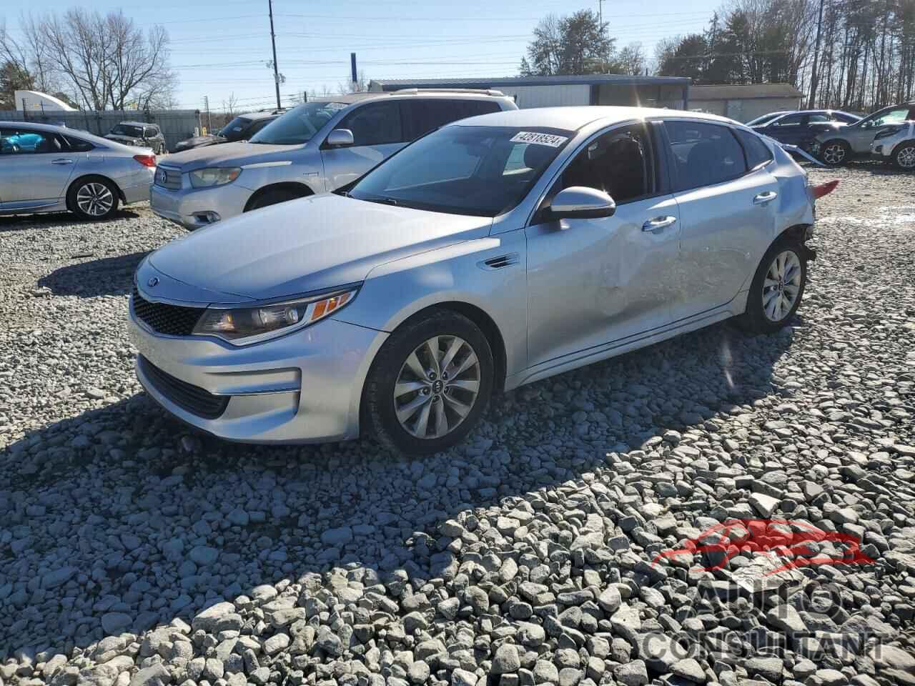 KIA OPTIMA 2017 - 5XXGT4L32HG131556