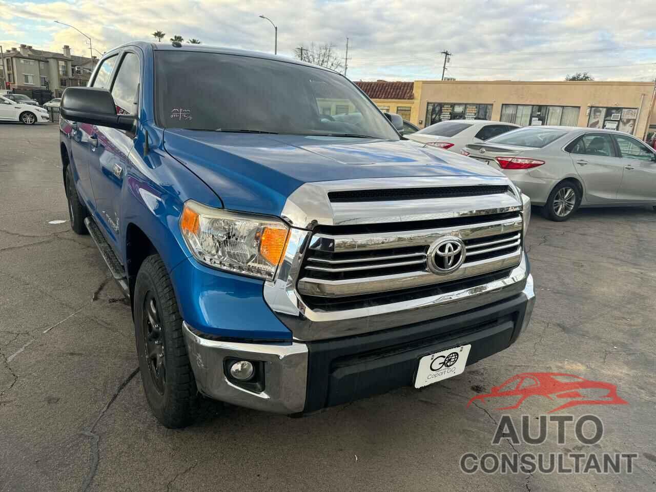 TOYOTA TUNDRA 2017 - 5TFEY5F17HX228429